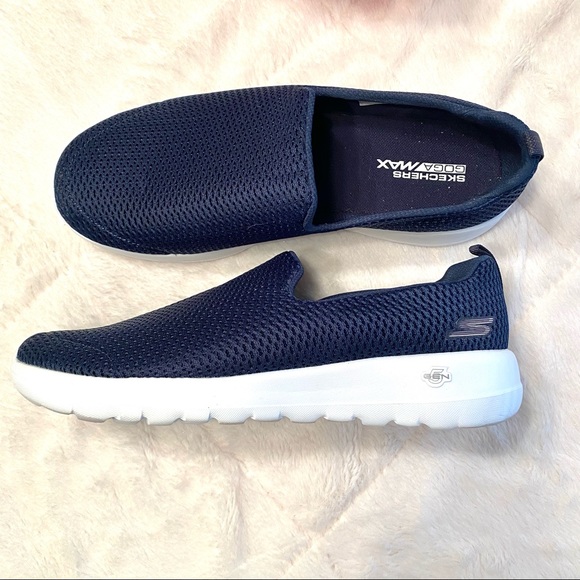 Skechers | Shoes | 95 Skechers Go Walk 
